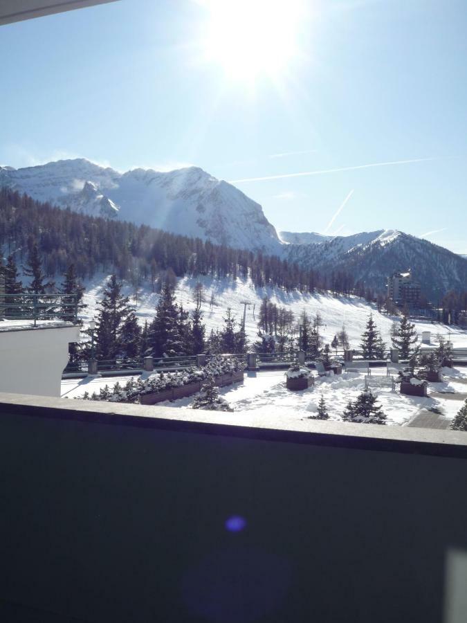 Nice House On The Ski Slopes Sestriere Luaran gambar