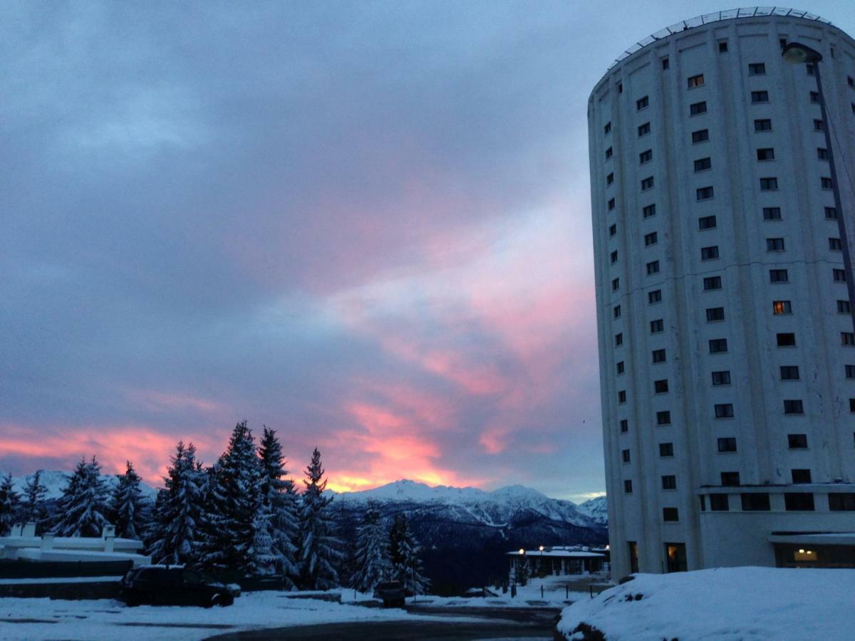 Nice House On The Ski Slopes Sestriere Luaran gambar